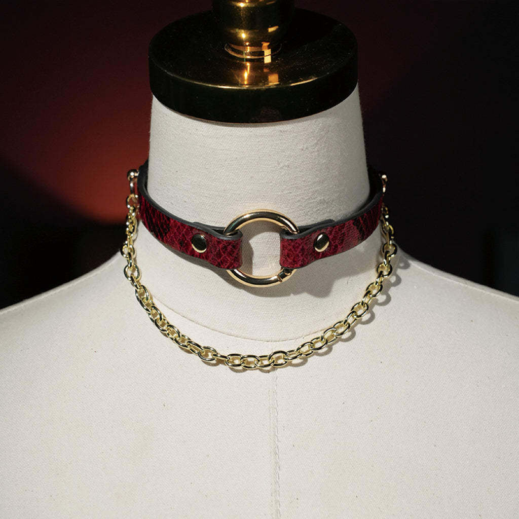 Red Snakeskin Gold Chain O-Ring Choker Collar Necklace